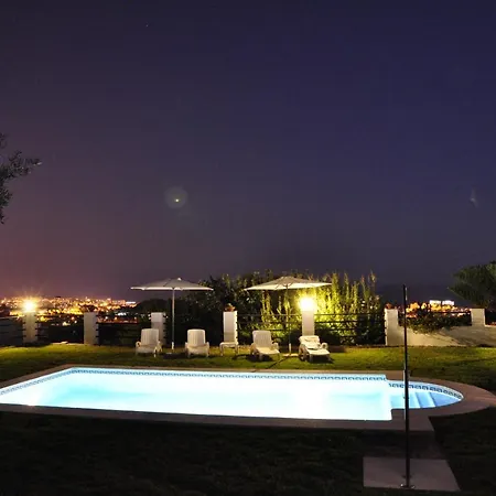 Lo Antonio Coronao -- Private -bbq- Pool And Spectacular Garden With Sea Views -wifi-600mps- Villa Benalmádena